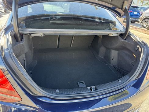 Used 2019 Mercedes-Benz C 300 Sedan image 16