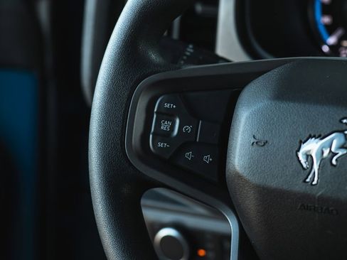 Used 2022 Ford Bronco 4-Door image 38