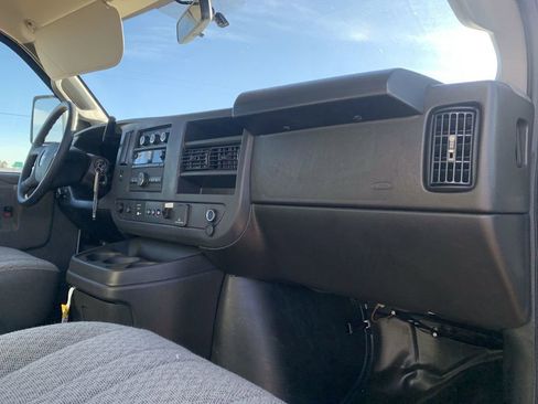 New 2025 Chevrolet Express 3500 w/ Power Convenience Package image 27