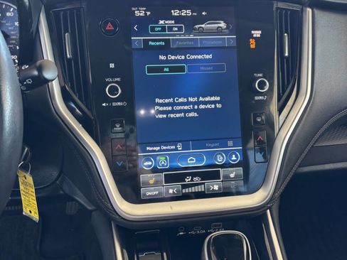 Used 2023 Subaru Outback Premium image 12