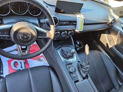 New 2025 MAZDA MX-5 Miata RF Grand Touring image 8