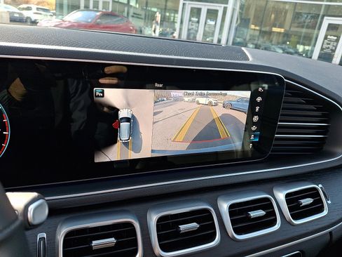 Used 2023 Mercedes-Benz GLE 350 4MATIC image 19