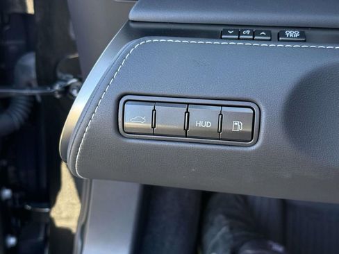 Used 2021 Lexus LC 500 Convertible w/ Touring Package image 21