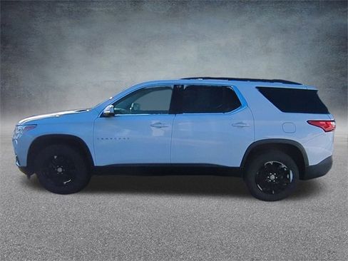 Used 2020 Chevrolet Traverse LT w/ Driver Confidence II Package image 6