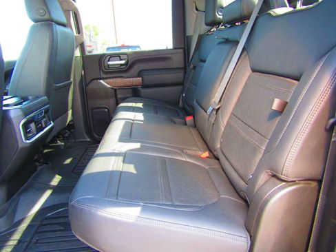 Used 2020 GMC Sierra 2500 Denali w/ Denali Ultimate Package image 15