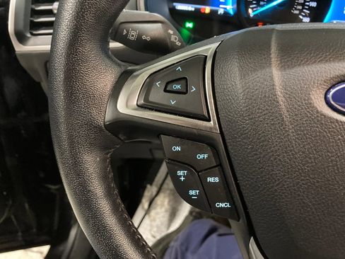 Used 2022 Ford Edge SEL w/ Convenience Package image 23