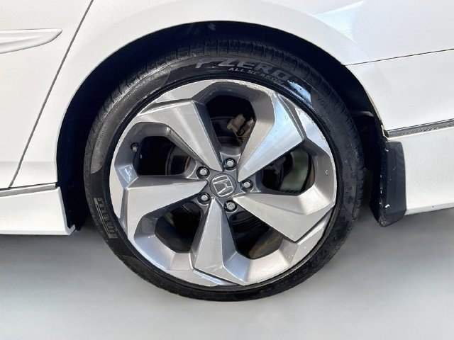 Used 2020 Honda Accord Touring image 34