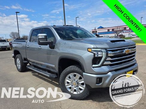 Used 2025 Chevrolet Silverado 2500 High Country w/ Technology Package AWD/4WD image 1
