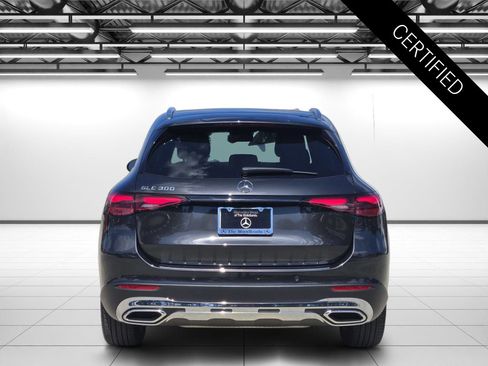 Certified 2026 Mercedes-Benz GLC 300 image 8