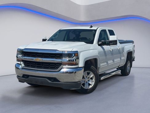 Used 2019 Chevrolet Silverado 1500 LT AWD/4WD image 2