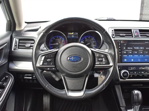 Used 2018 Subaru Outback 2.5i Premium AWD/4WD image 15