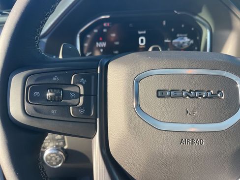 New 2026 GMC Sierra 1500 Denali Ultimate w/ LPO, Black Badging Package image 19