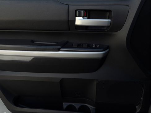 Used 2020 Toyota Tundra SR5 w/ SR5 Upgrade Package image 21