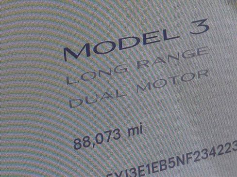 Used 2022 Tesla Model 3 Long Range AWD/4WD image 11