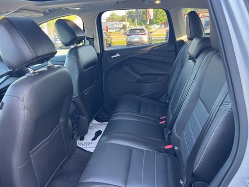 Used 2014 Ford Escape Titanium w/ Equipment Group 401A FWD image 13