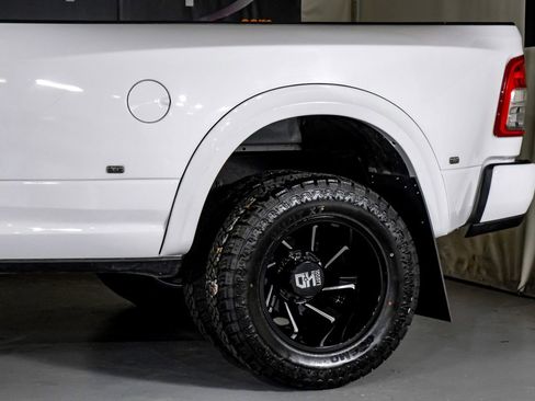 Used 2023 RAM 3500 Big Horn w/ Level 1 Equipment Group image 14