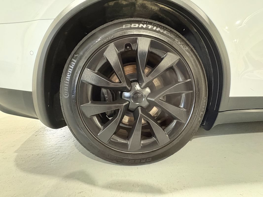 Used 2023 Tesla Model X AWD/4WD image 48