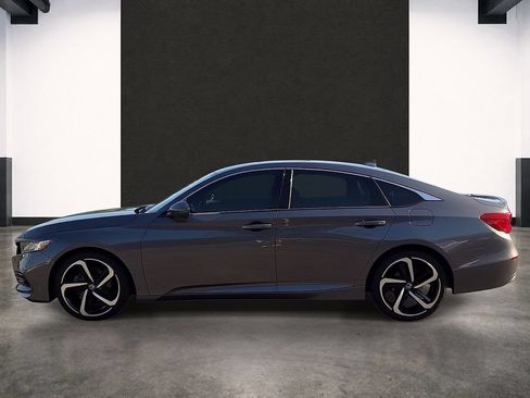 Used 2019 Honda Accord Sport image 2