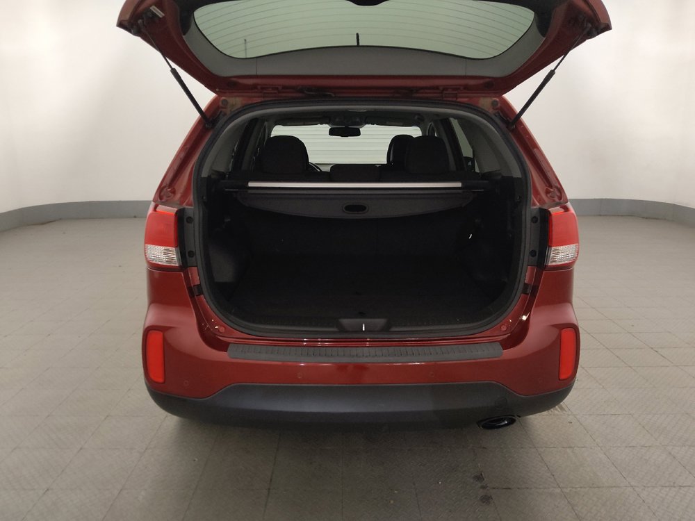 Used 2015 Kia Sorento LX FWD image 29