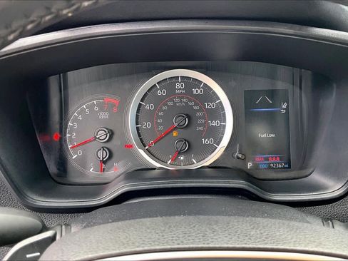 Used 2020 Toyota Corolla SE FWD image 26
