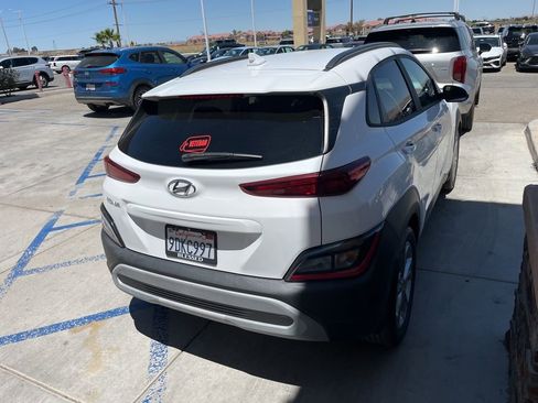 Used 2023 Hyundai Kona SEL FWD image 6