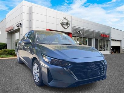 New 2025 Nissan Sentra SV w/ Trunk Package