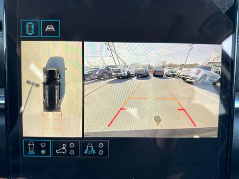 New 2026 GMC Terrain Denali w/ LPO, Floor Liner Package image 18