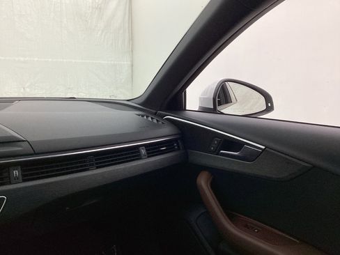 Used 2017 Audi A4 2.0T Ultra Premium w/ Convenience Package image 28