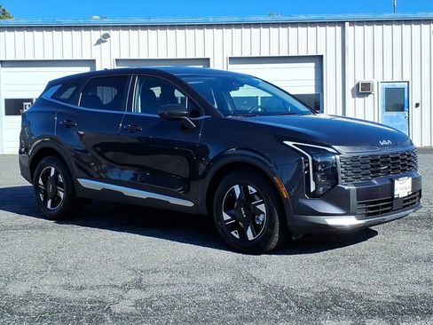 New 2026 Kia Sportage LX image 1