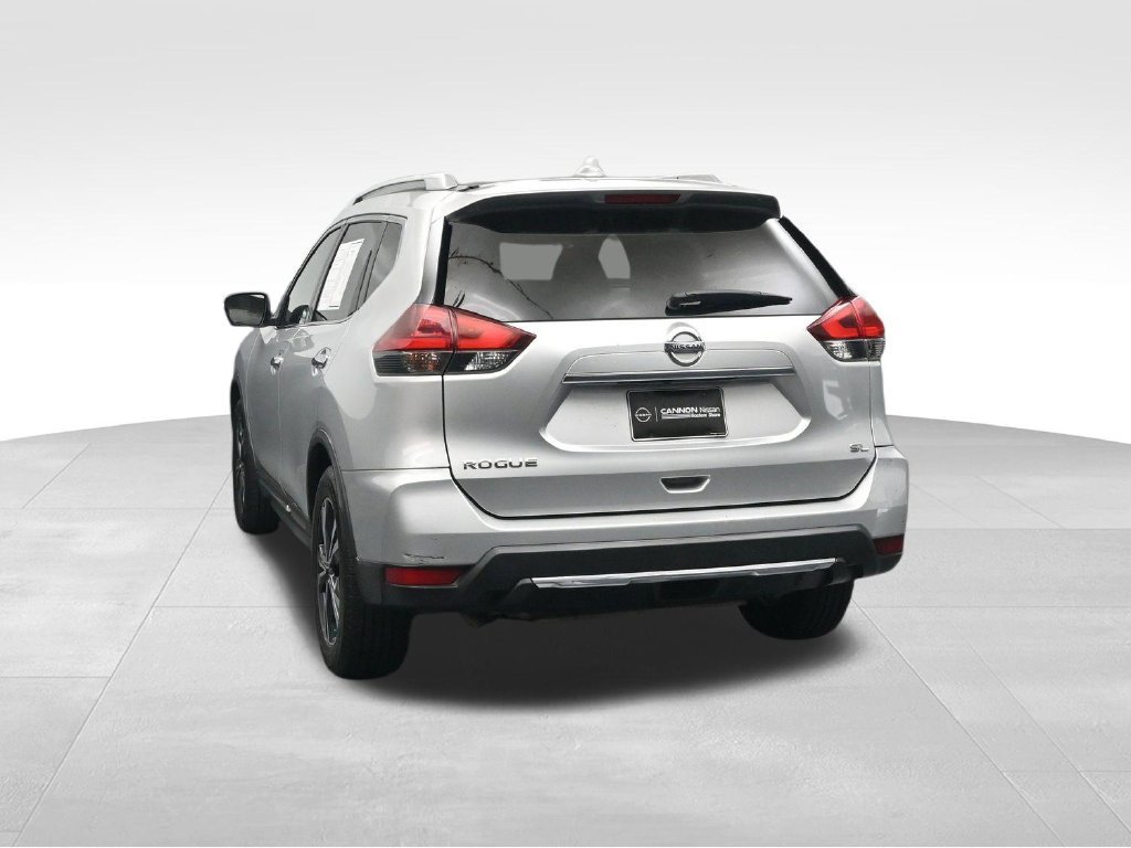 Used 2018 Nissan Rogue SL FWD image 4
