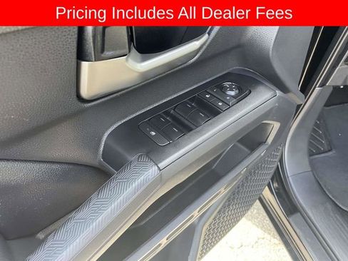 Used 2024 Toyota Tacoma TRD Off-Road AWD/4WD image 18