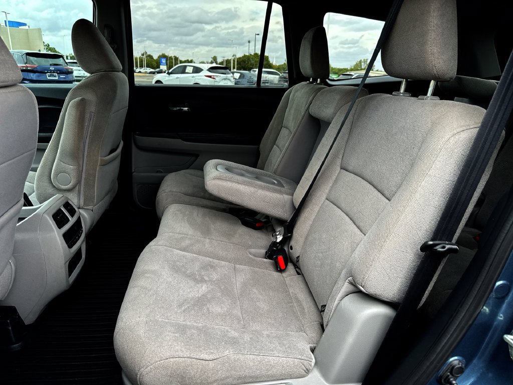 Used 2020 Honda Pilot EX image 21