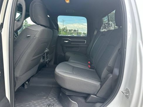 New 2026 RAM 2500 Big Horn AWD/4WD image 31