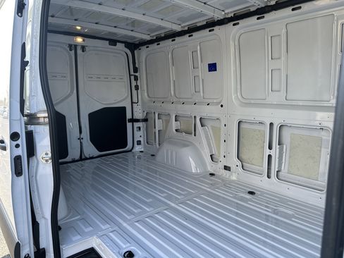 New 2025 Mercedes-Benz Sprinter 2500 image 10