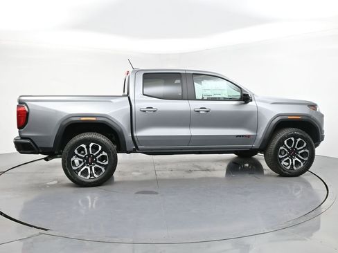 New 2026 GMC Canyon AT4 AWD/4WD image 4
