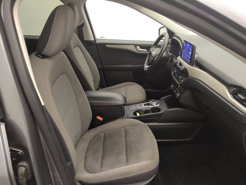 Used 2021 Ford Escape SE w/ SE Sport Appearance Package FWD image 21