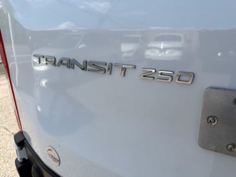 Used 2024 Ford Transit 250 148 Medium Roof RWD image 41