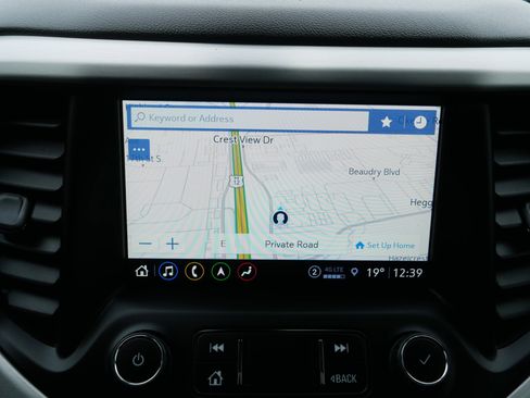 Certified 2023 GMC Acadia SLT w/ Elevation Edition image 30