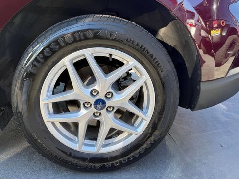 Used 2021 Ford Edge SEL image 26