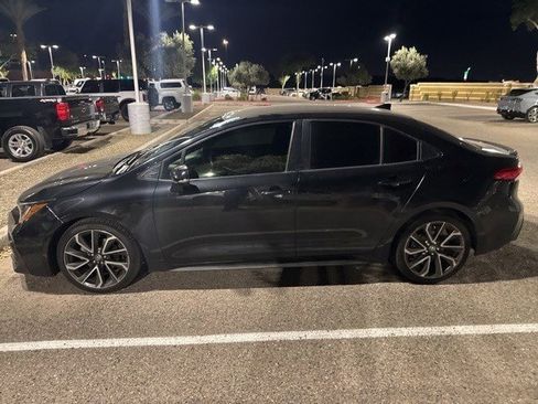 Used 2021 Toyota Corolla SE image 4