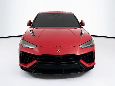 Used 2023 Lamborghini Urus Performante AWD/4WD image 2