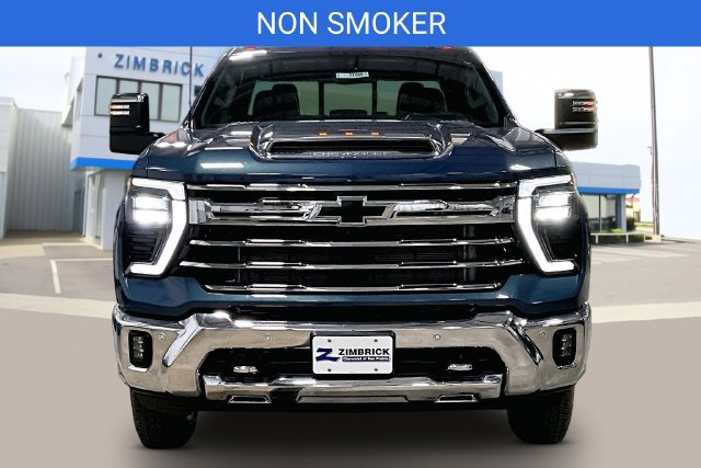 Certified 2026 Chevrolet Silverado 3500 LTZ w/ LTZ Plus Package AWD/4WD image 2
