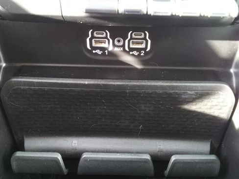 Used 2020 RAM 1500 Laramie image 23