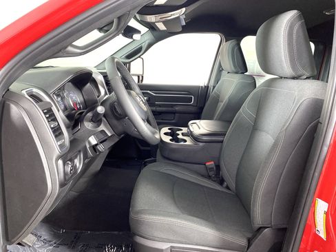 Used 2026 RAM 2500 Big Horn AWD/4WD image 15