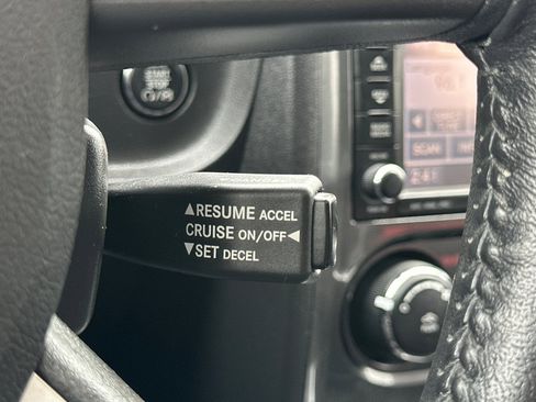 Used 2009 Dodge Challenger SRT8 w/ SRT Option Group II image 37