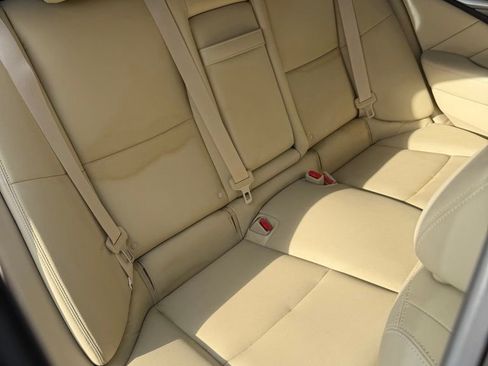 Used 2017 INFINITI Q50 3.0t Premium w/ Driver Assistance Package image 21