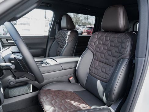 New 2026 Nissan Armada Platinum AWD/4WD image 21