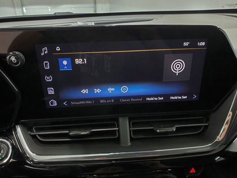 New 2026 Chevrolet Trax RS w/ Driver Confidence Package image 15