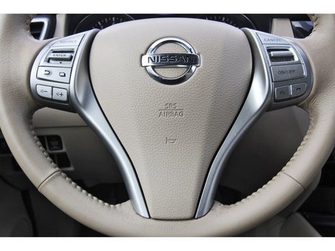 Used 2015 Nissan Rogue SL image 17