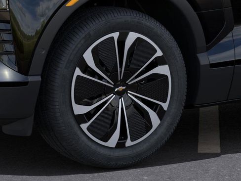 Used 2025 Chevrolet Blazer EV LT w/ Super Cruise Package image 59